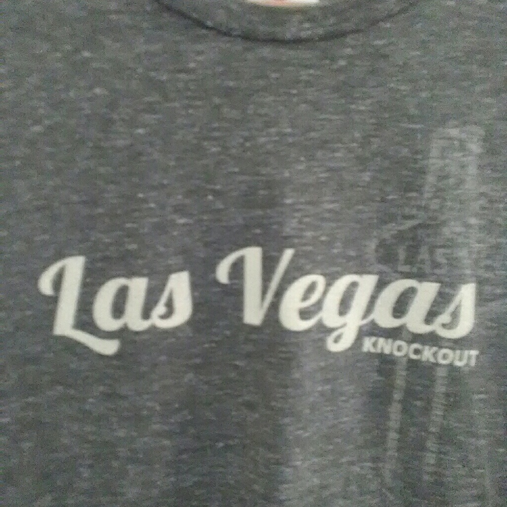 Las Vegas Knockout Tee UNISEX - Picture 3 of 6
